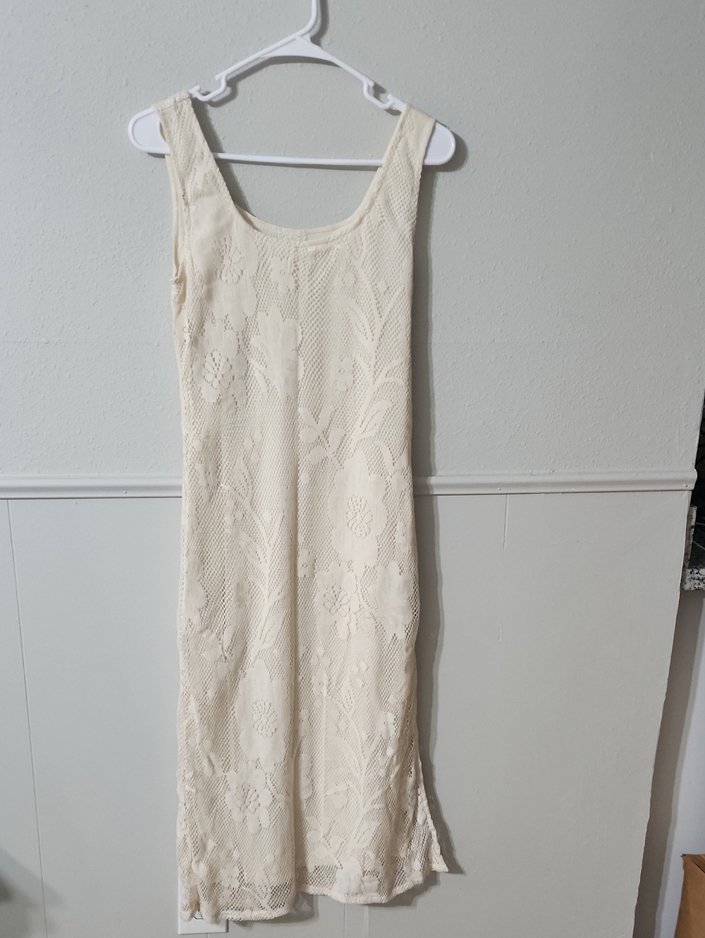 Sadie & Sage Cream Maxi Slip Dress
